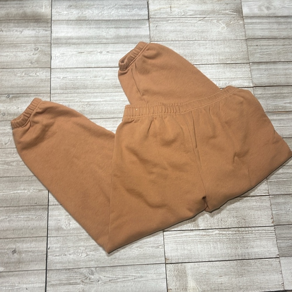 Pink Ivy Campus Sweatpants - Picture 5 of 6